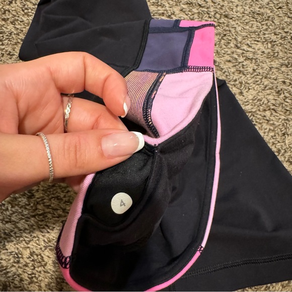 Lululemon size 4 Gather and Crow Crop Yoga Flares - Picture 6 of 8